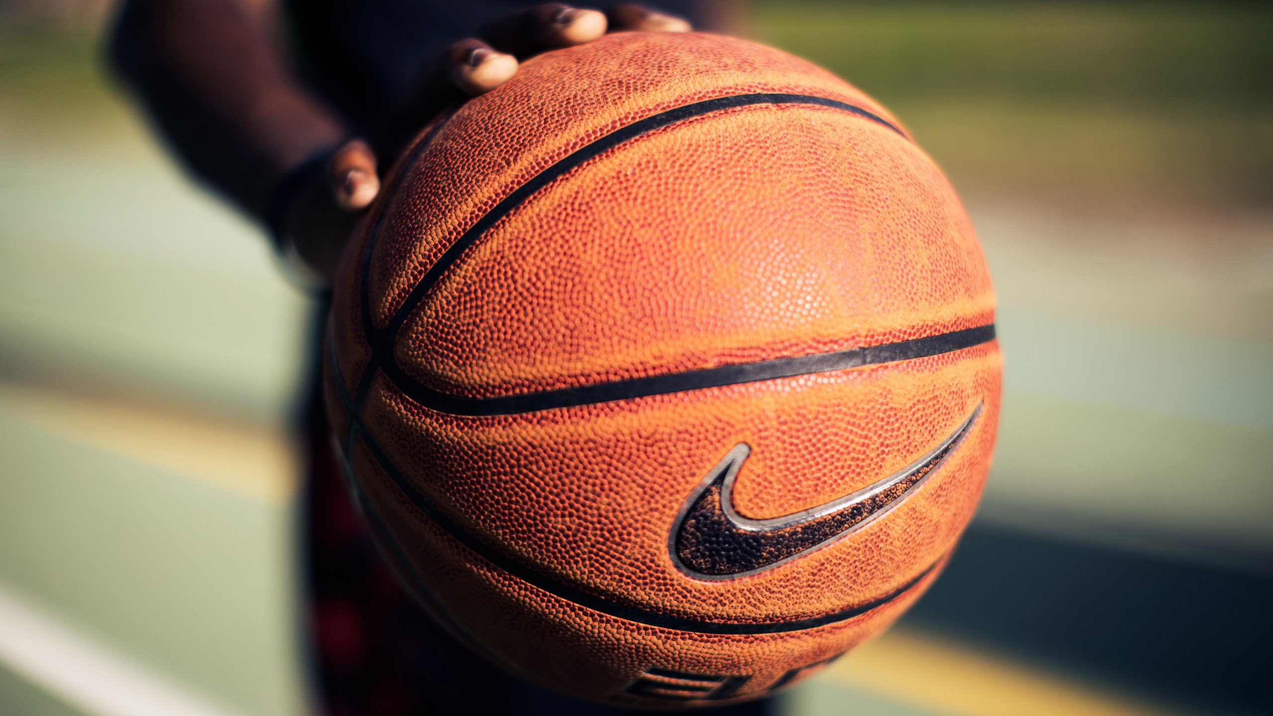 爱游戏-跨界闹剧！纳达尔湖人首秀遭遇惨败，NBA新规引爆全网争议
